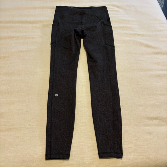 Lululemon Speed Up Tight *28” SIZE 6 - Picture 11 of 16